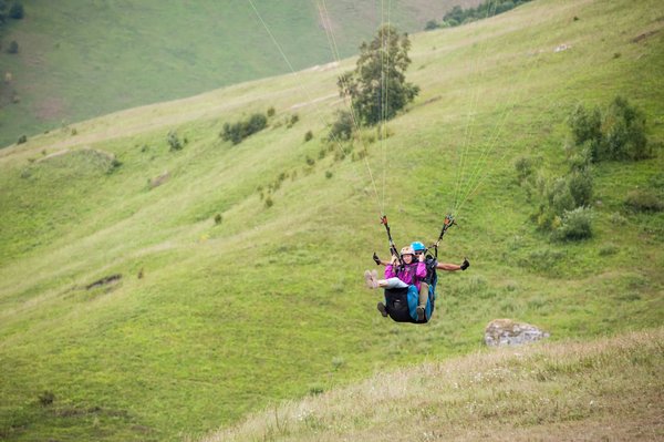Baptême de parapente à Annecy : comment cela se déroule ?